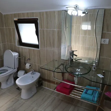 Upstairs Targu Jiu